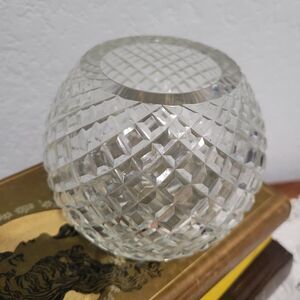 Vintage Criss Cross Hand Cut Round Clear Lead Crystal Vase Rose Bowl 4" Orb